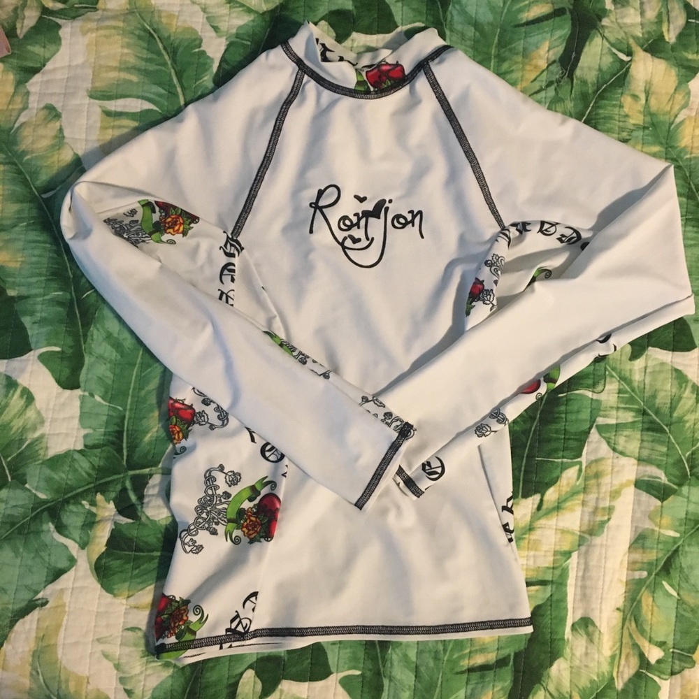 Ron Jon rash guard